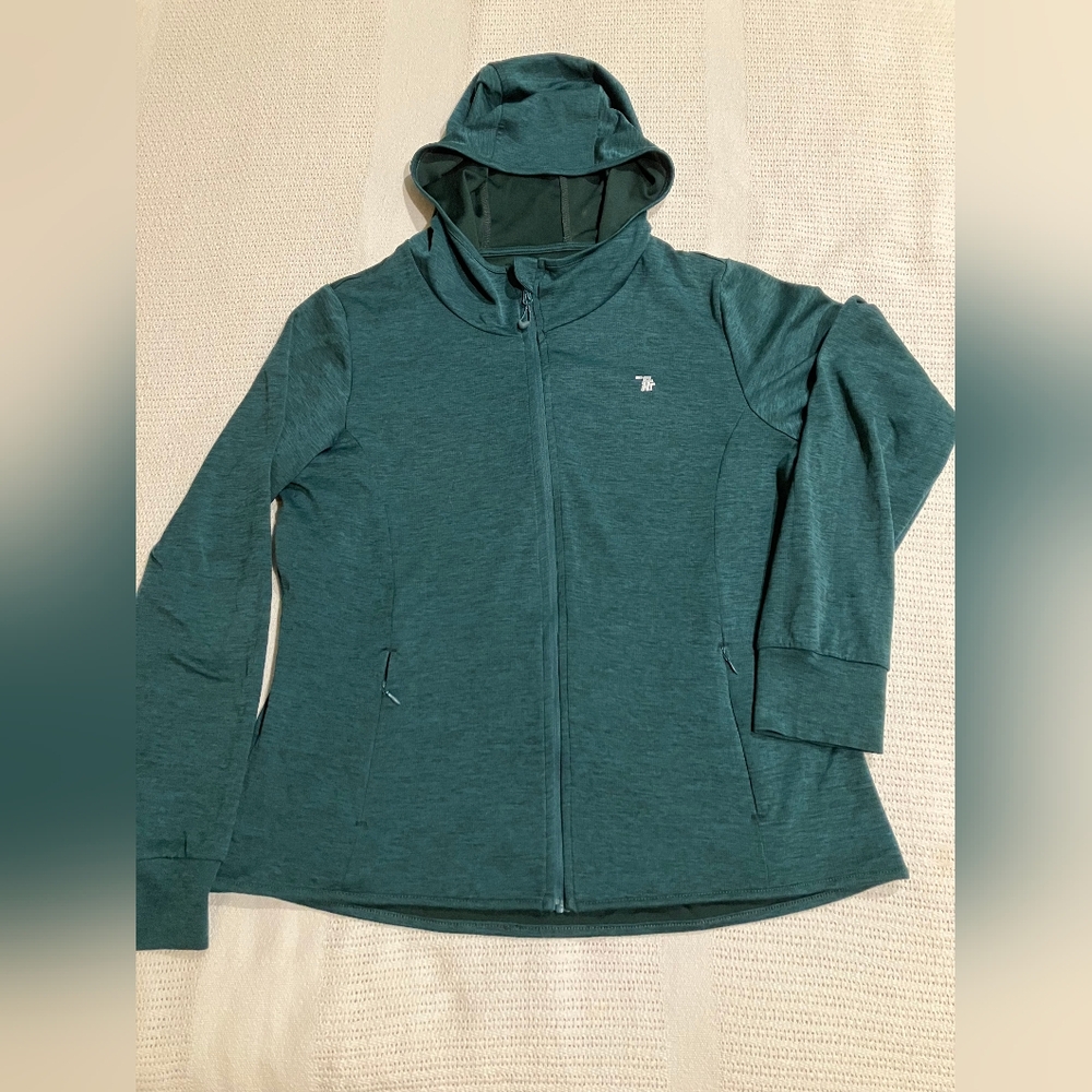 Green Zip-Up Hooded Top